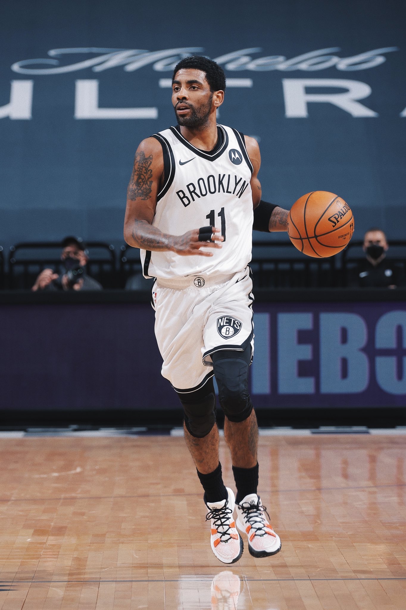 有内部人士 有内部人士