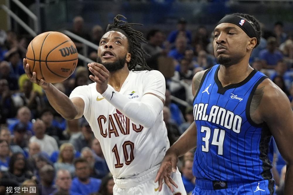 她连续多年 她连续多年